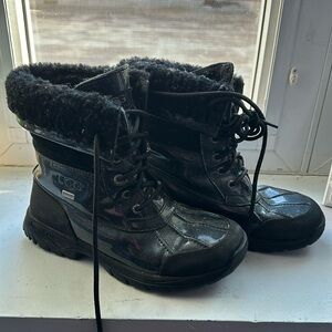 black SNOW BOOT UGGS